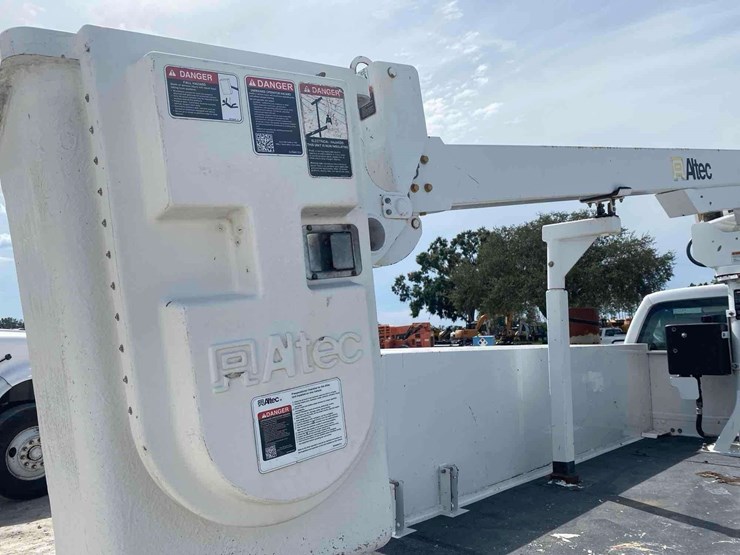 2014-altec-at200a-image-28