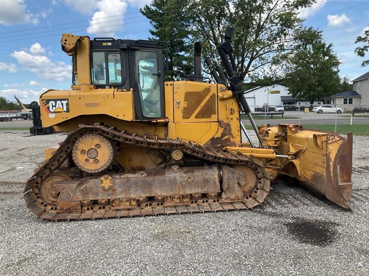 2012-caterpillar-d6t-lgp-image-8