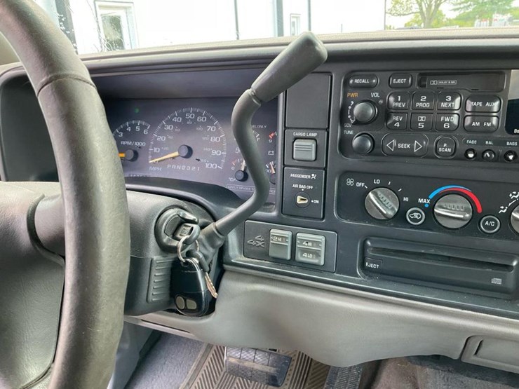 1998-chevrolet-k1500-image-60