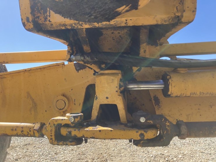 deere-670-image-16