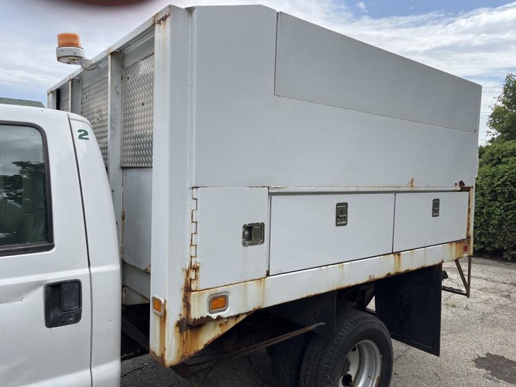 2005-ford-f350-image-10