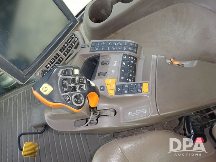 2019-john-deere-f4365-image-99