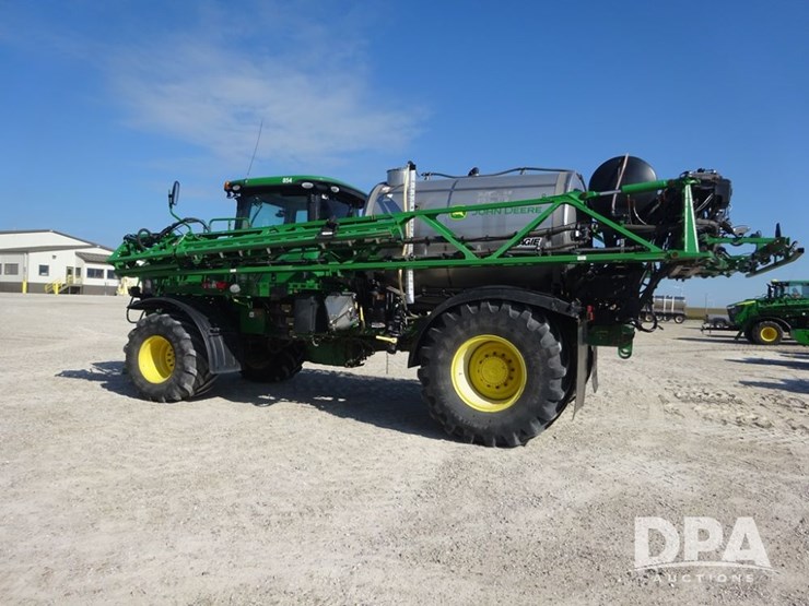 2020-john-deere-f4365-image-38