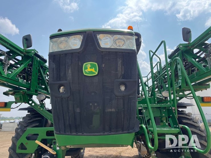 2018-john-deere-r4045-image-23