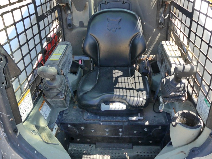 2018-bobcat-t590-image-12