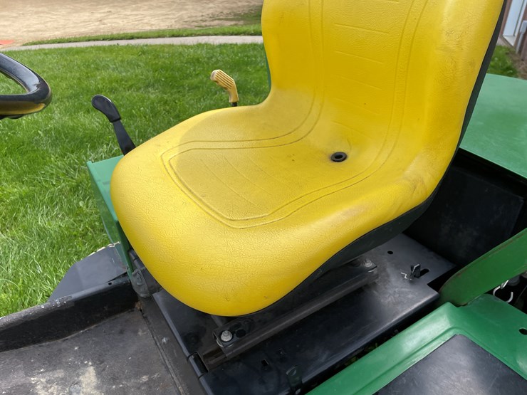 john-deere-f911-image-47