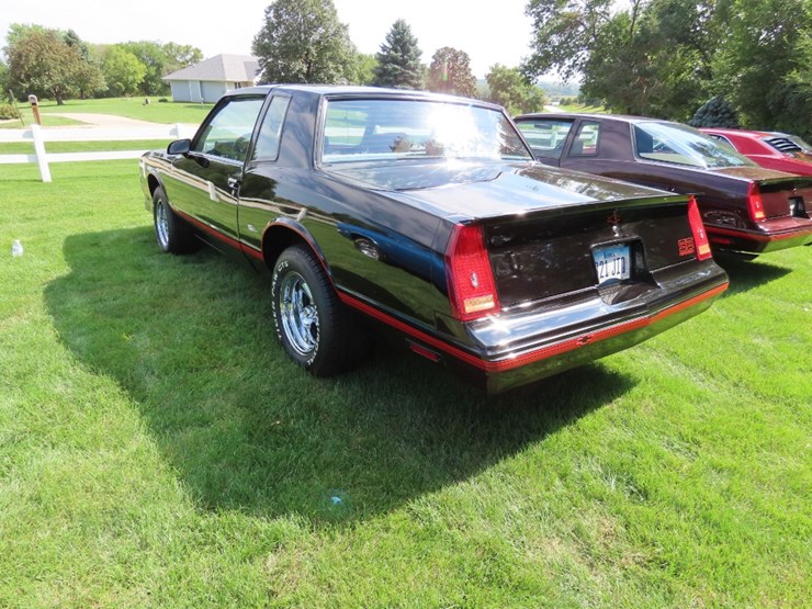 1988-chevrolet-monte-carlo-ss-image-40