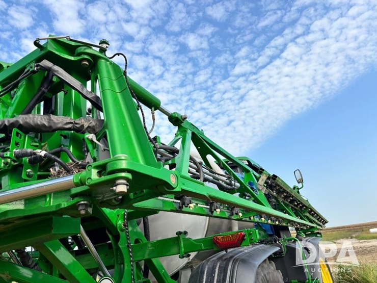 2025-john-deere-616r-image-82