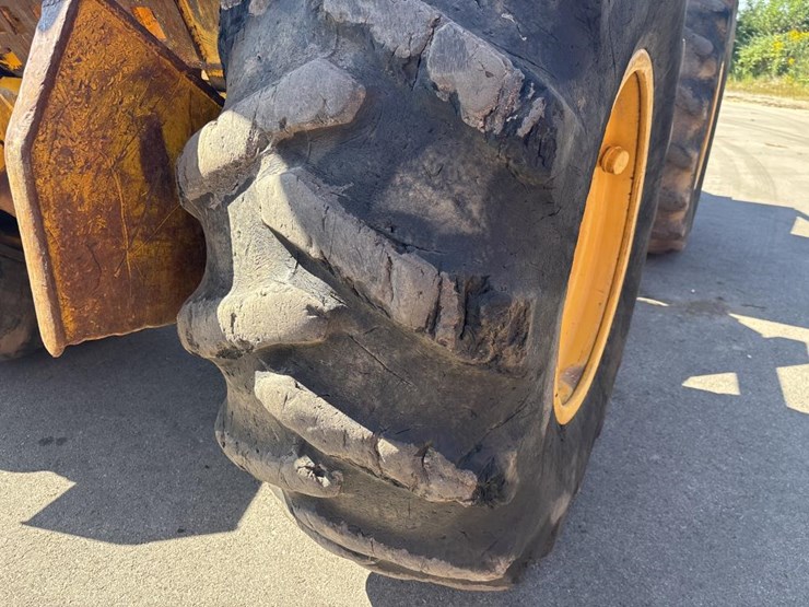 john-deere-640-image-42