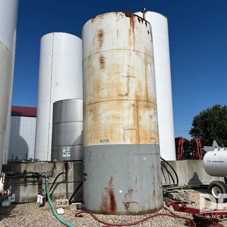 Liquid Storage Tank (JN2948)