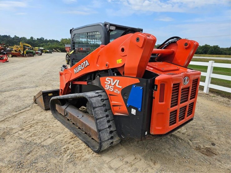 kubota-svl95-2s-image-3