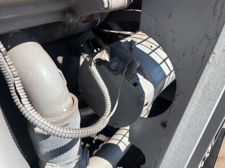#2693-•-cummins-towable-generator-image-56