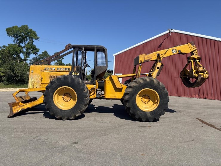 john-deere-640-image-2