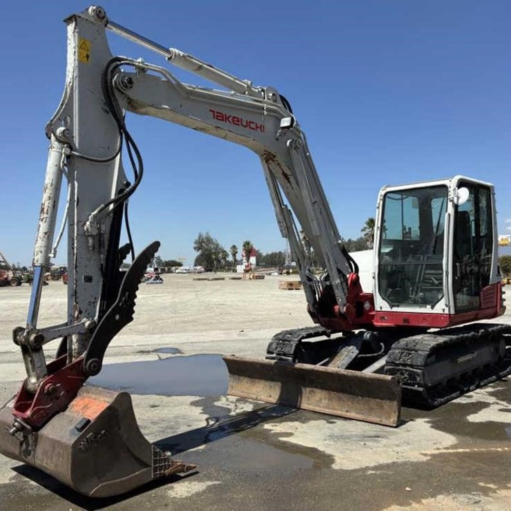 2017 TAKEUCHI TB290