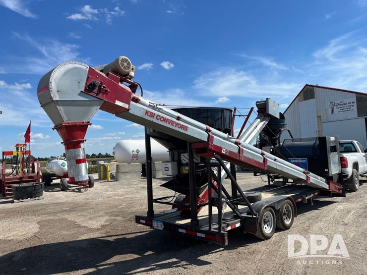 2004-boss-seed-trailer-(jn2958,-unit-t293)-image-1