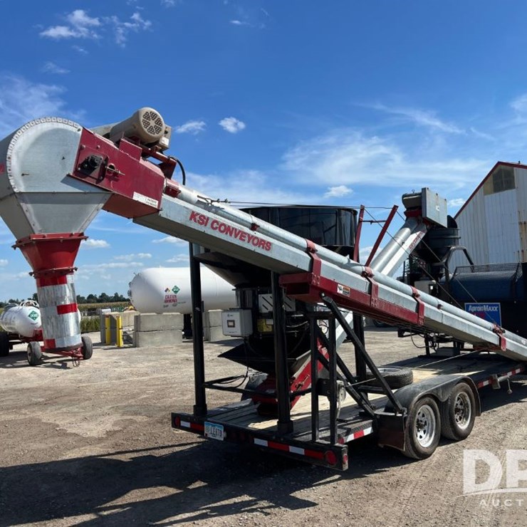 2004 Boss Seed Trailer (JN2958, Unit T293)