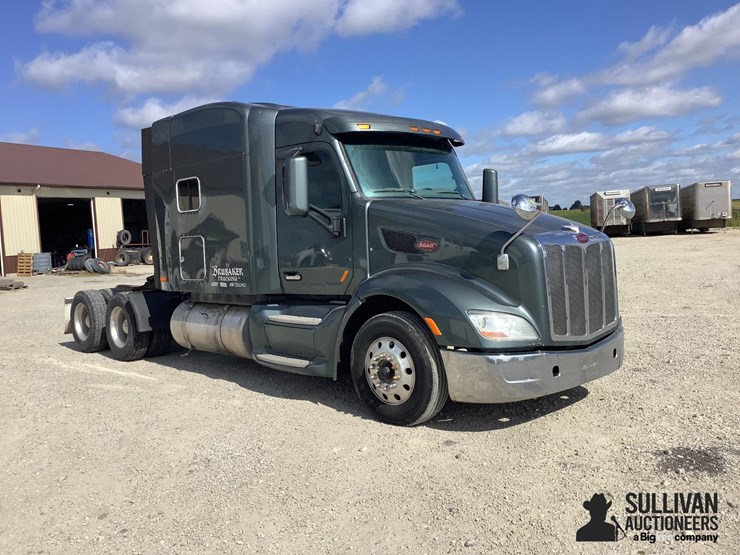 2015-peterbilt-579-image-3