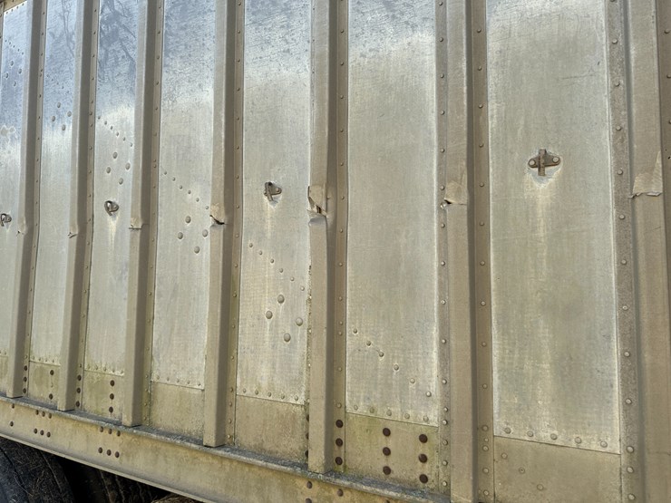 #32158-•-hobbs-42'-t/a-aluminum-hopper-bottom-trailer-vin:-blv-9983-04-image-54