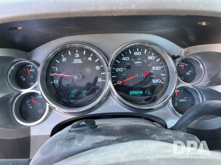2012-gmc-3500hd-image-49
