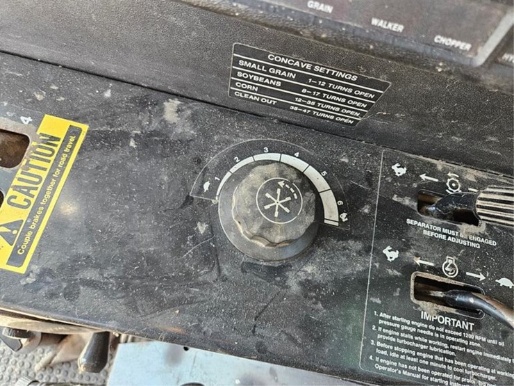 john-deere-7720-titan-ii-image-55