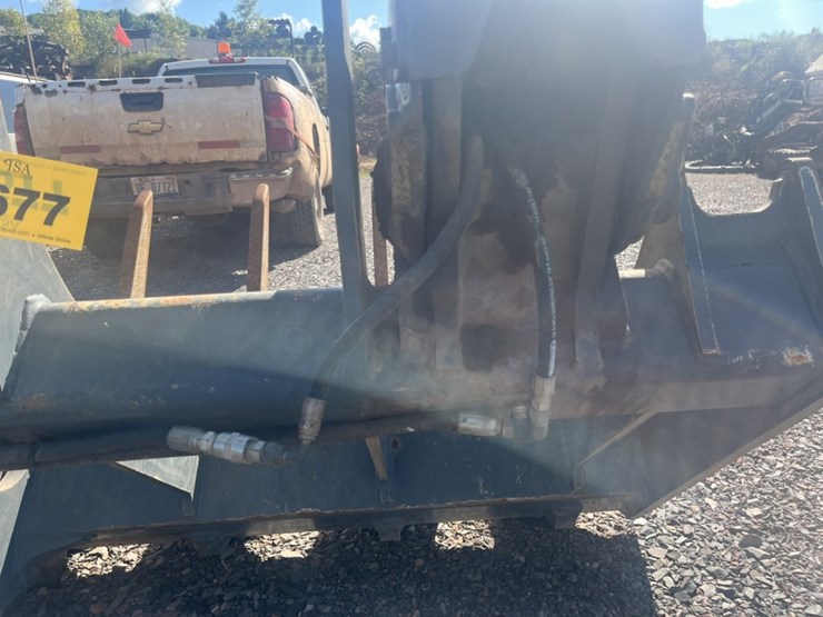 #2677-•-jrb-approx-136“-loader-grapple-image-6