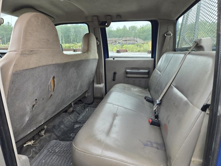 2008-ford-f550-image-46