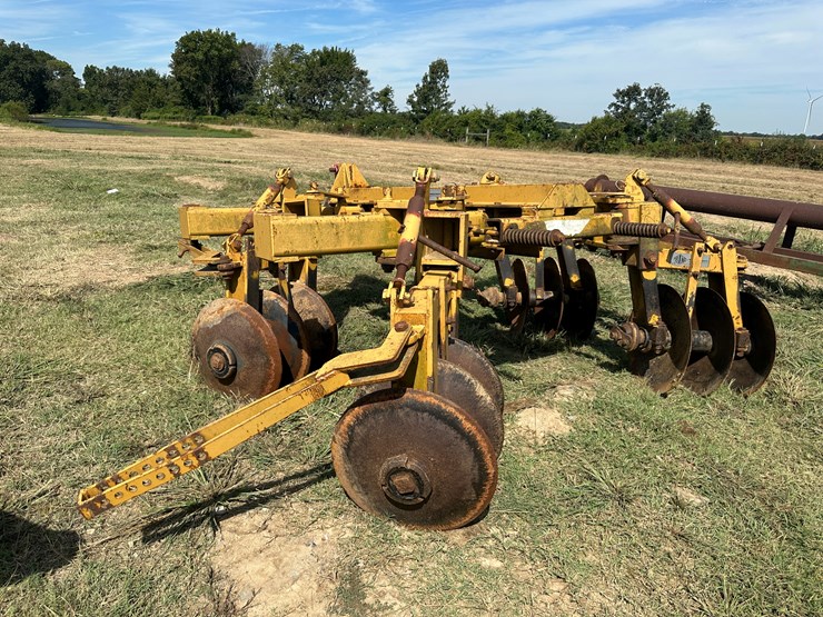 #32162-•-prime-1016-9"-tandem-levee-plow-image-4