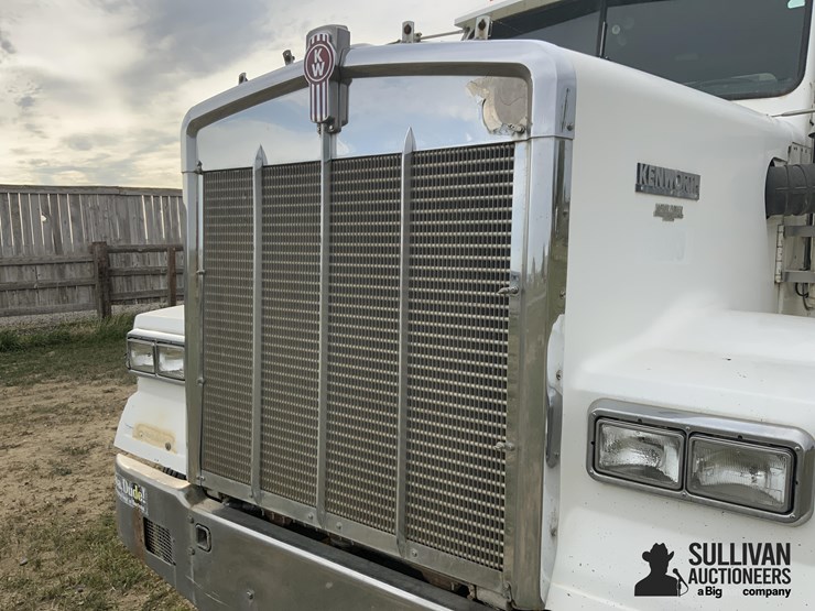 1990-kenworth-w900b-image-13