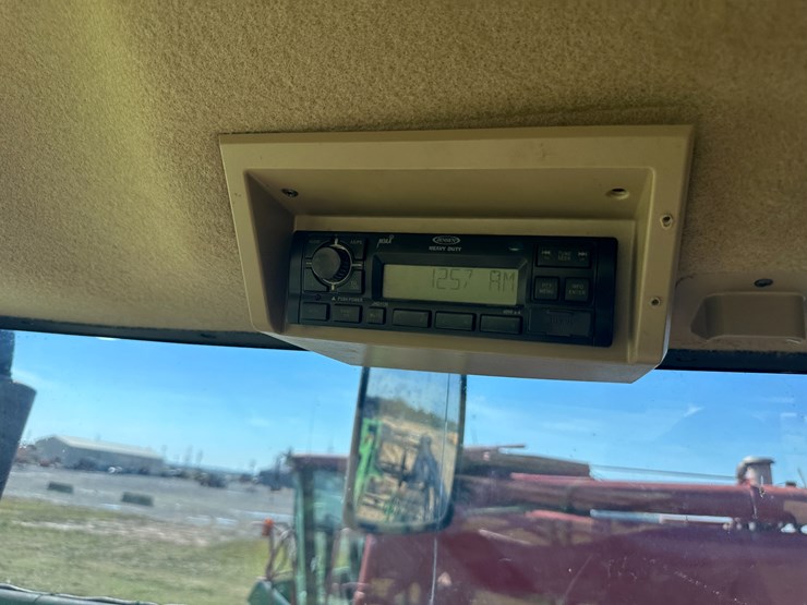 2011-john-deere-4730-image-70