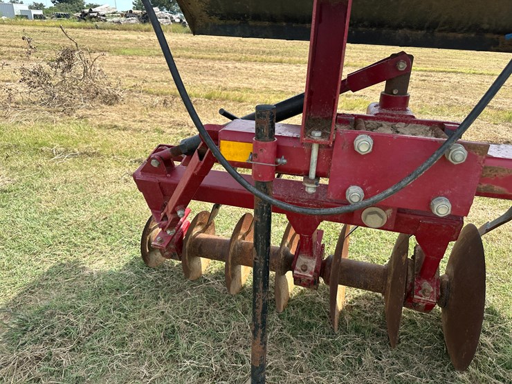 #32174-•-w-&-a-manufacturing-852-levee-plow-w/-898-levee-seeder-image-14