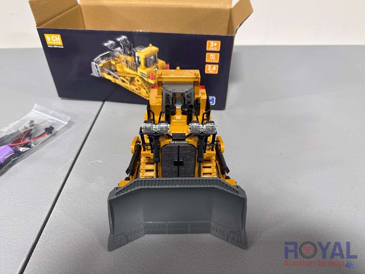 top-9-channel-rc-bulldozer-image-8