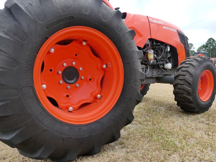 2020-kubota-mx5400-image-6