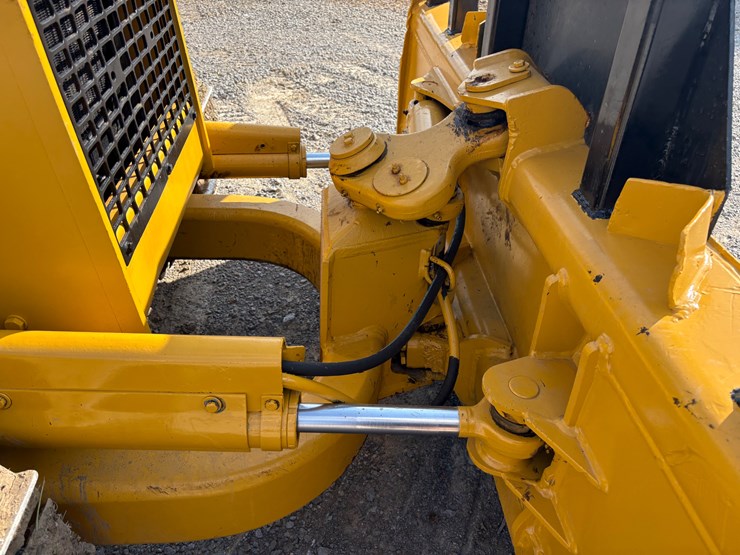 deere-550g-lt-image-14