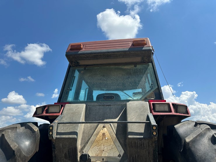 #32185-•-1995-case-international-7250-mfwd-tractor-jja0056887-image-36