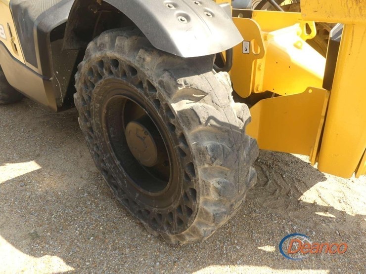 2017-jcb-510-56-image-7