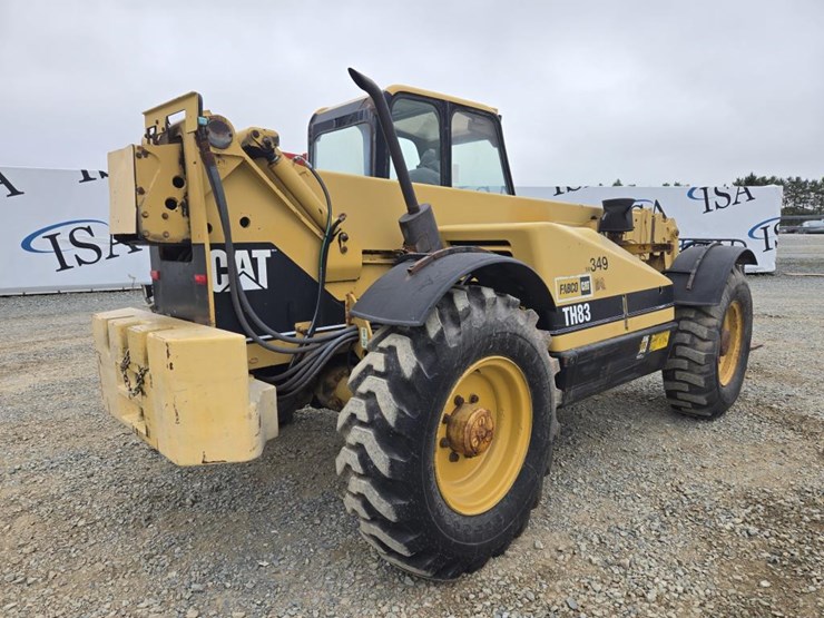 caterpillar-th83-image-5