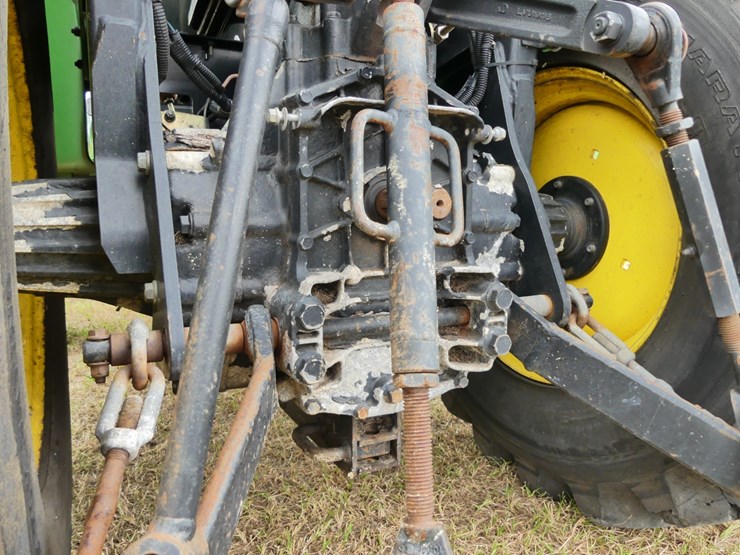 john-deere-3038e-image-7