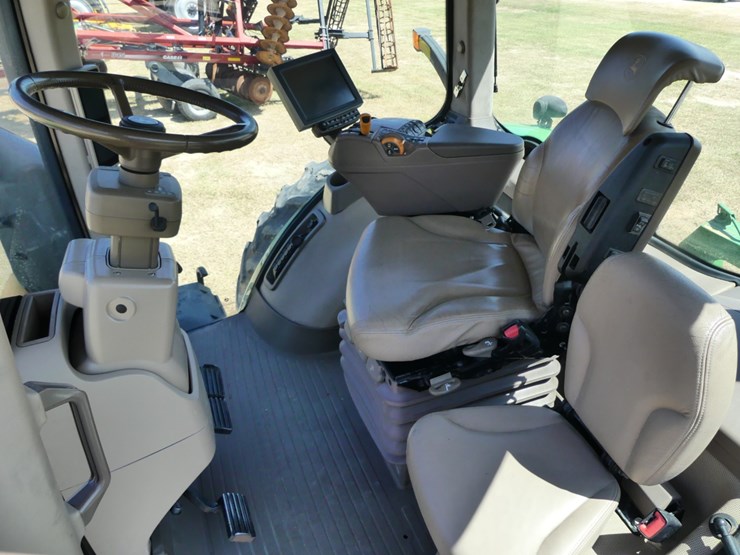 john-deere-8345r-image-14