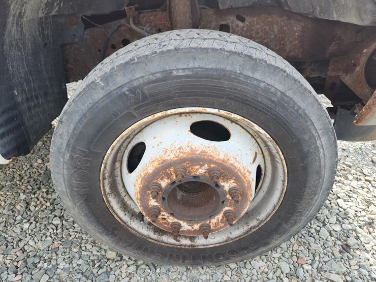 2002-ford-f550-image-66
