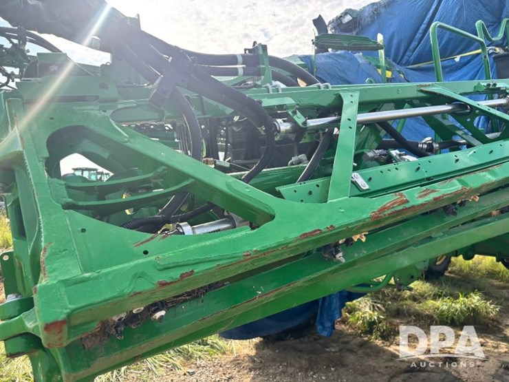 2025-john-deere-616r-image-71