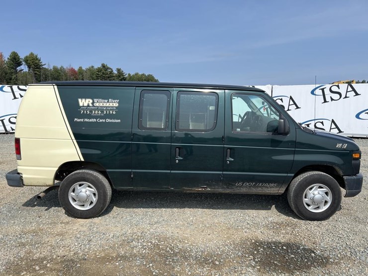 2008-ford-e250-image-6