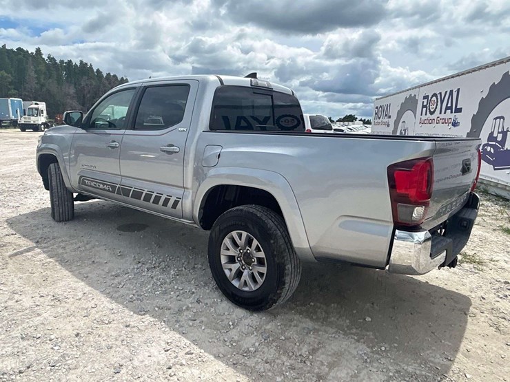 2018-toyota-tacoma-image-4
