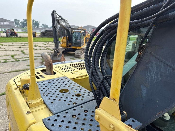 volvo-ecr145cl-image-18