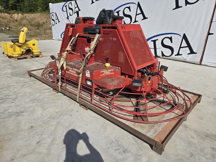 kubota-v3300t-image-3