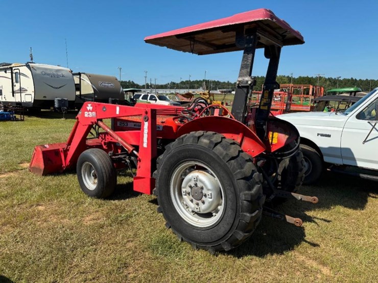 massey-ferguson-253-image-4
