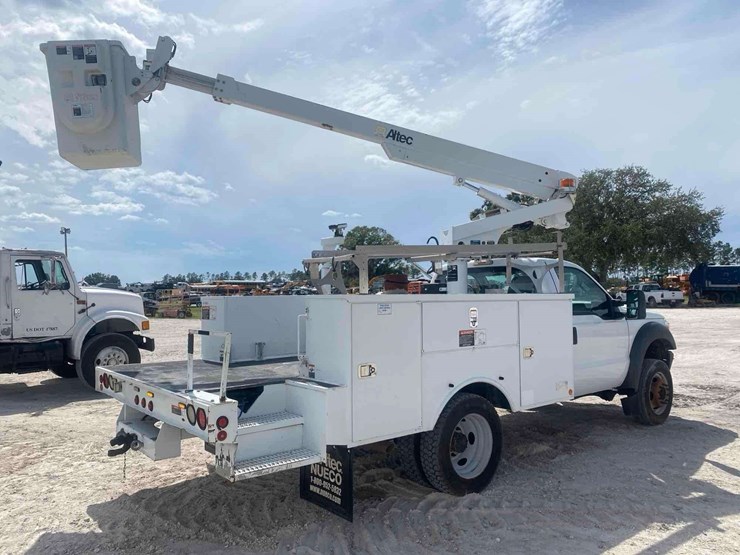 2014-altec-at200a-image-3