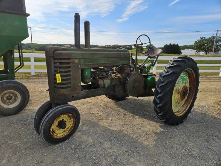 john-deere-a-image-1