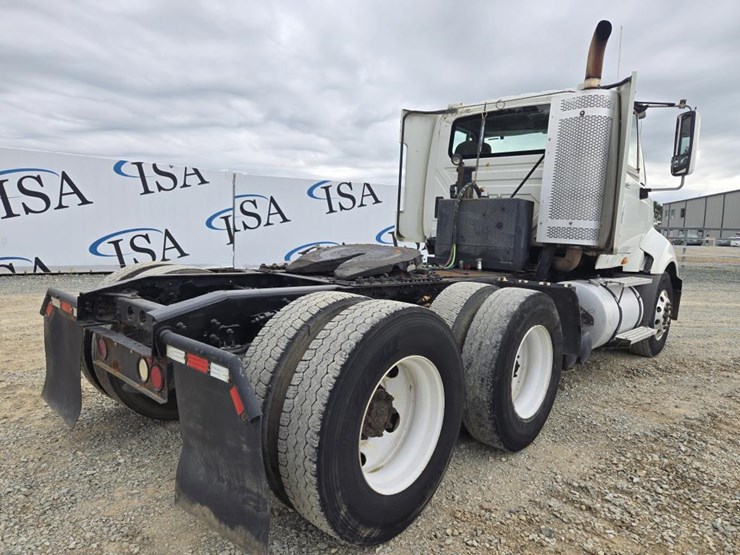 2008-international-prostar-image-5