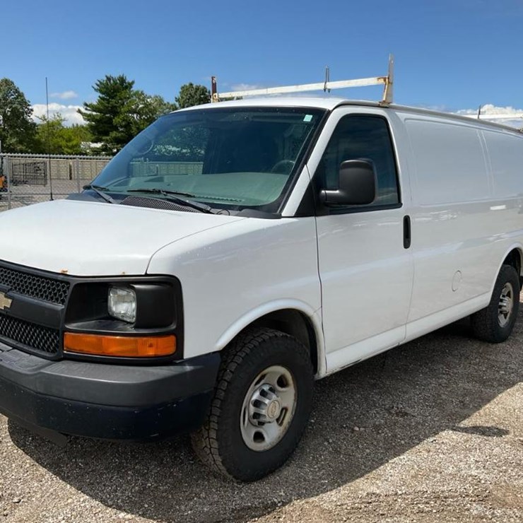 2013 CHEVROLET EXPRESS G2500