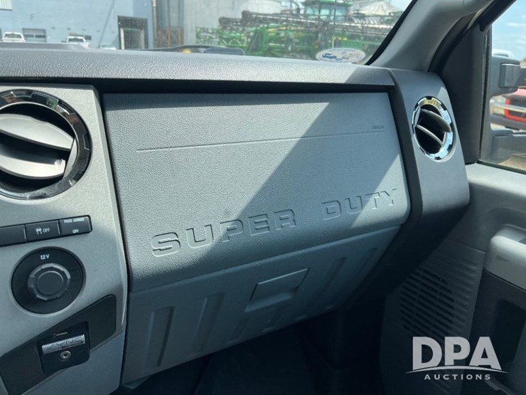 2013-ford-f250-xlt-image-61